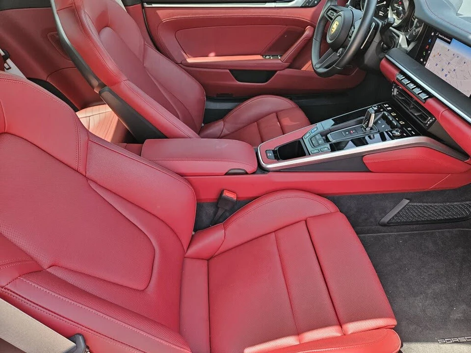 2024 Porsche 992 Carrera 4S - Image 15 of 31