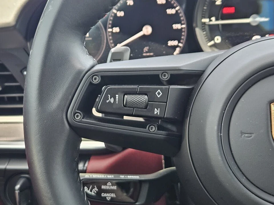 2024 Porsche 992 Carrera 4S - Image 26 of 31