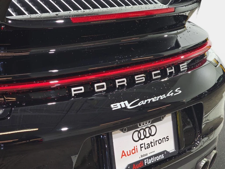2024 Porsche 992 Carrera 4S - Image 16 of 31