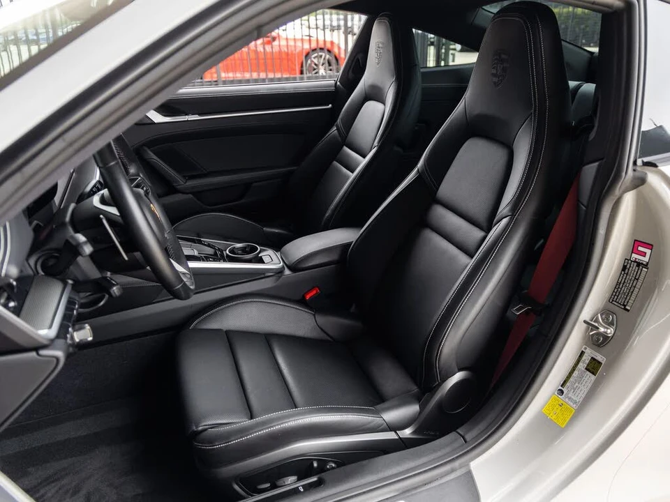 2024 Porsche 992 Carrera 4S - Image 5 of 31