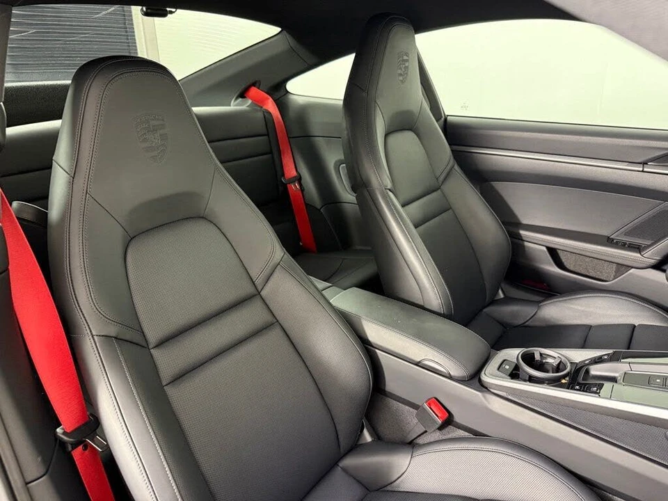 2024 Porsche 992 Carrera 4S - Image 16 of 29