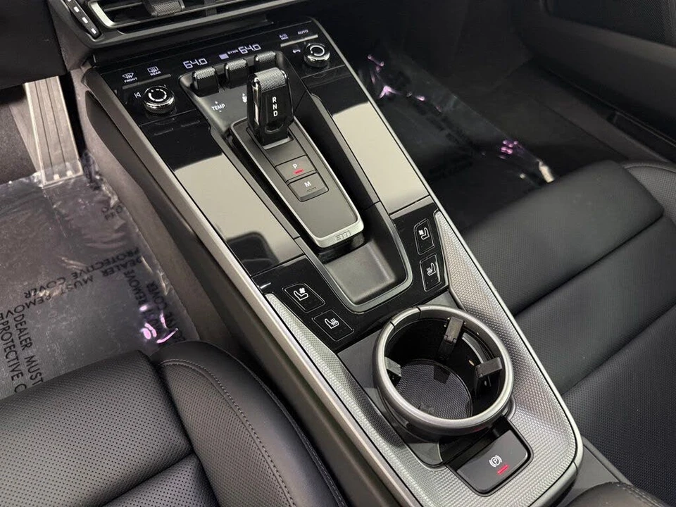 2024 Porsche 992 Carrera 4S - Image 25 of 29