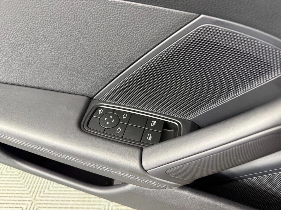 2024 Porsche 992 Carrera 4S - Image 20 of 29