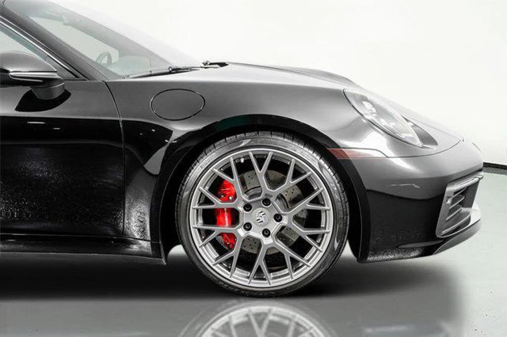 2024 Porsche 992 Carrera 4S - Image 7 of 31