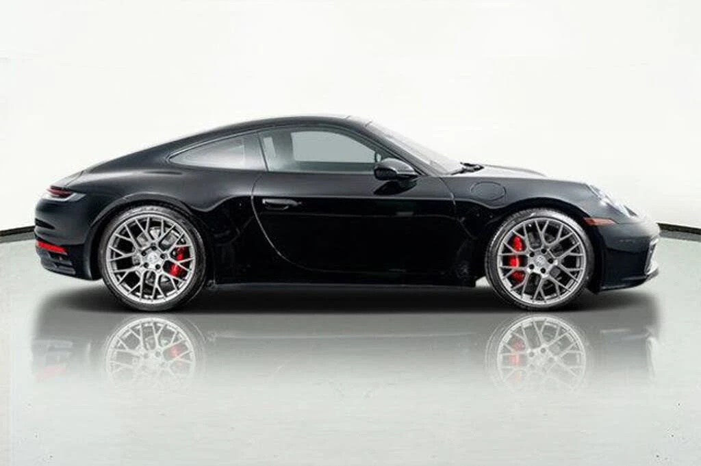 2024 Porsche 992 Carrera 4S - Image 5 of 31