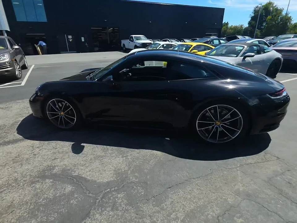 2024 Porsche 992 Carrera 4S - Image 6 of 7