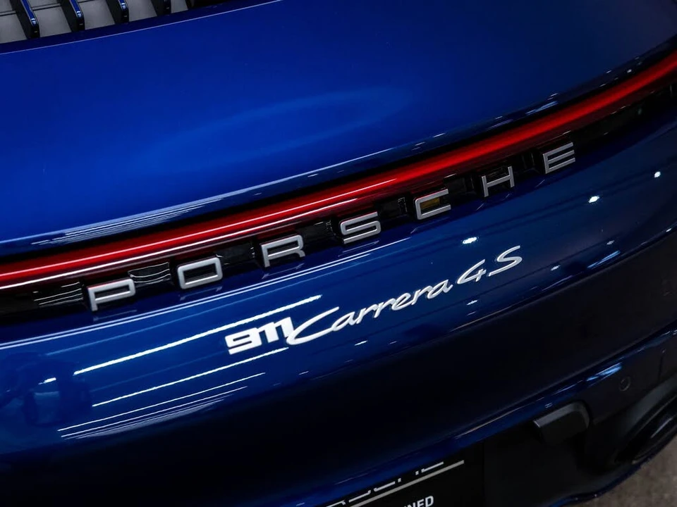 2024 Porsche 992 Carrera 4S - Image 25 of 31