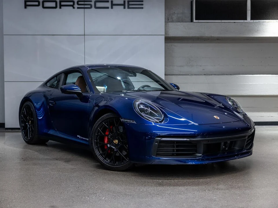 2024 Porsche 992 Carrera 4S - Image 10 of 31