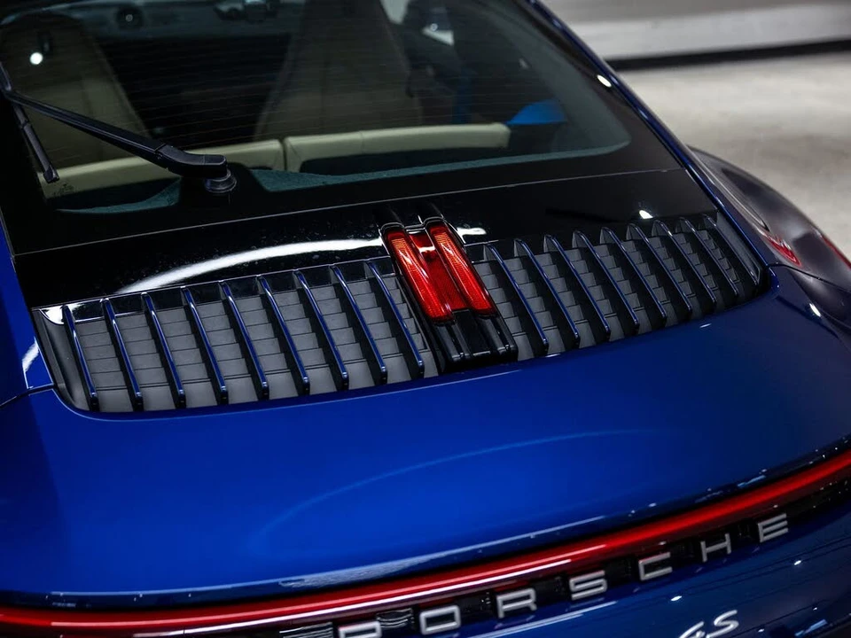 2024 Porsche 992 Carrera 4S - Image 24 of 31