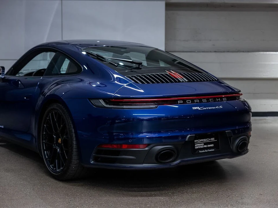 2024 Porsche 992 Carrera 4S - Image 28 of 31
