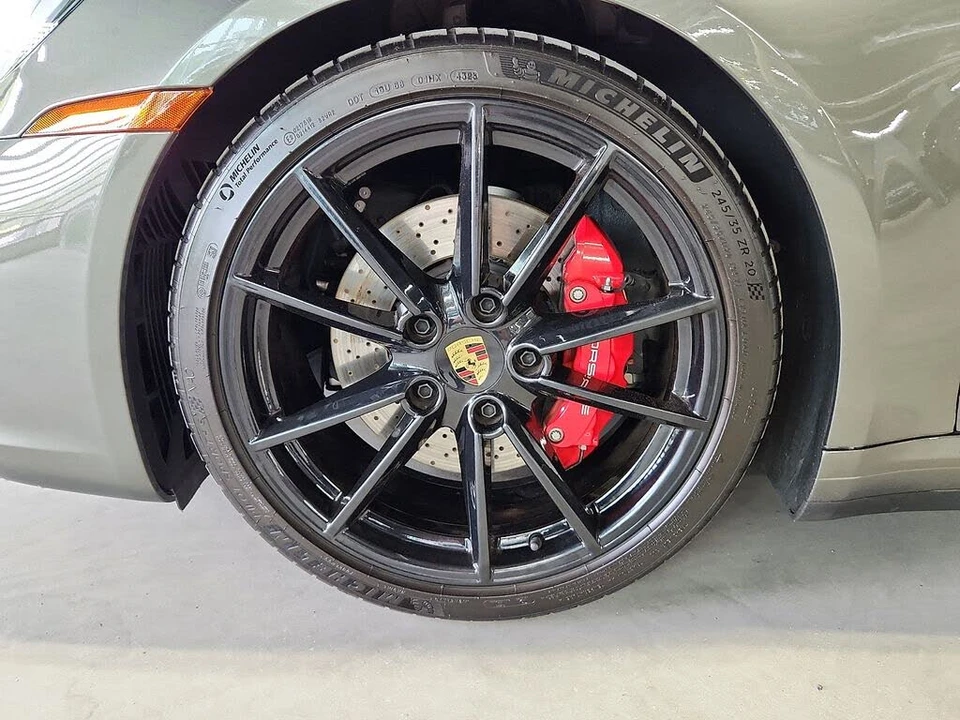 2024 Porsche 992 Carrera 4S - Image 10 of 31