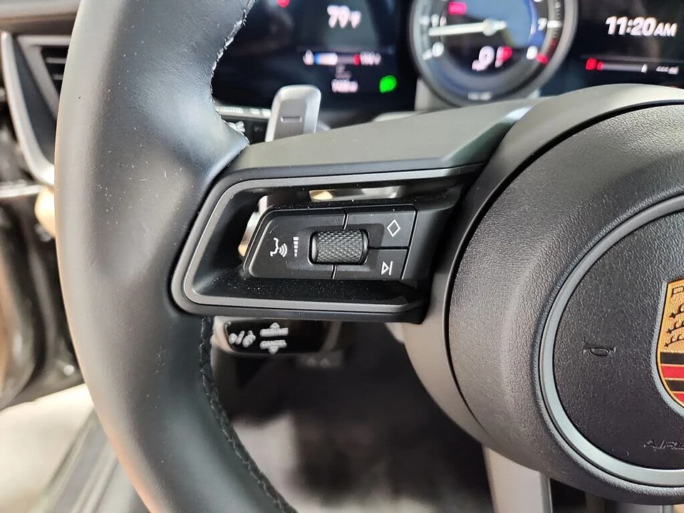 2024 Porsche 992 Carrera 4S - Image 19 of 31