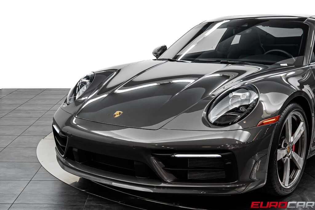 2024 Porsche 992 Carrera 4S - Image 13 of 31