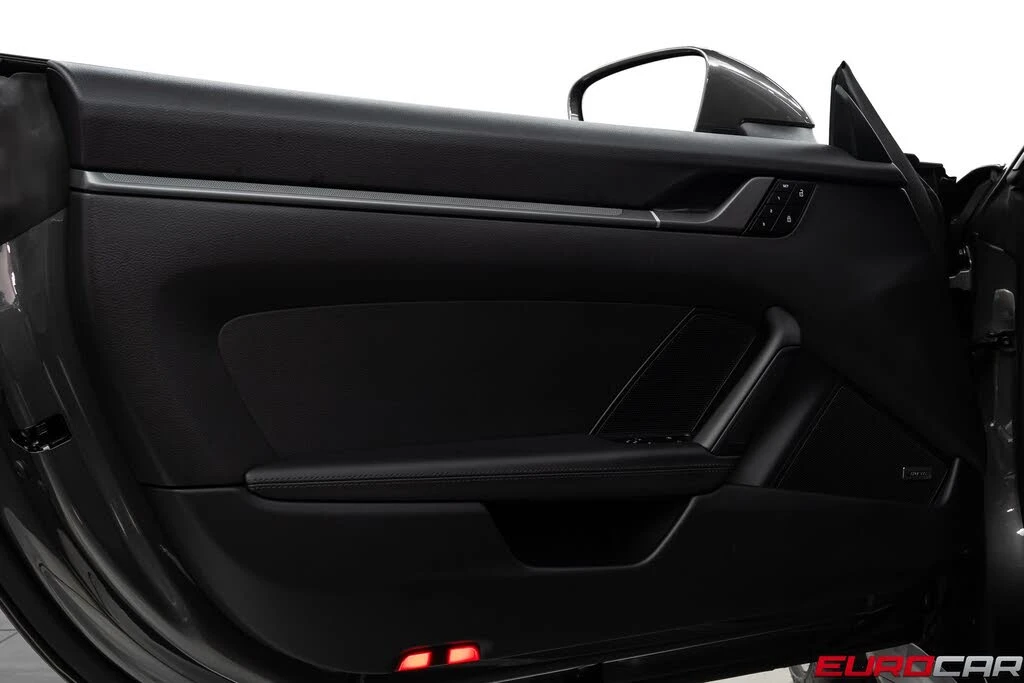 2024 Porsche 992 Carrera 4S - Image 23 of 31