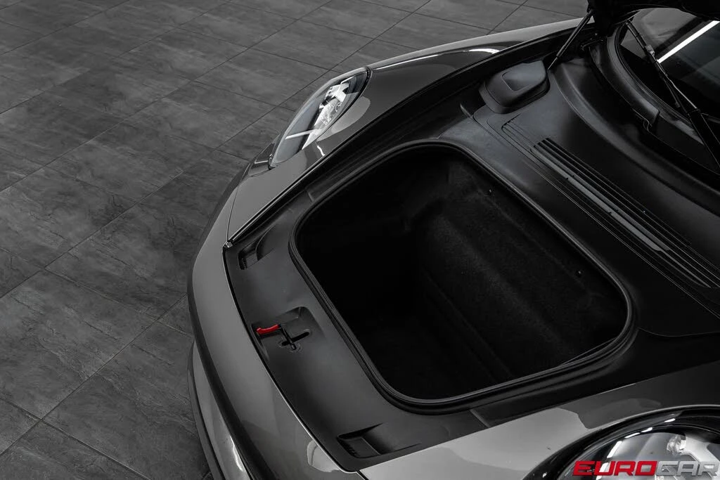 2024 Porsche 992 Carrera 4S - Image 10 of 31