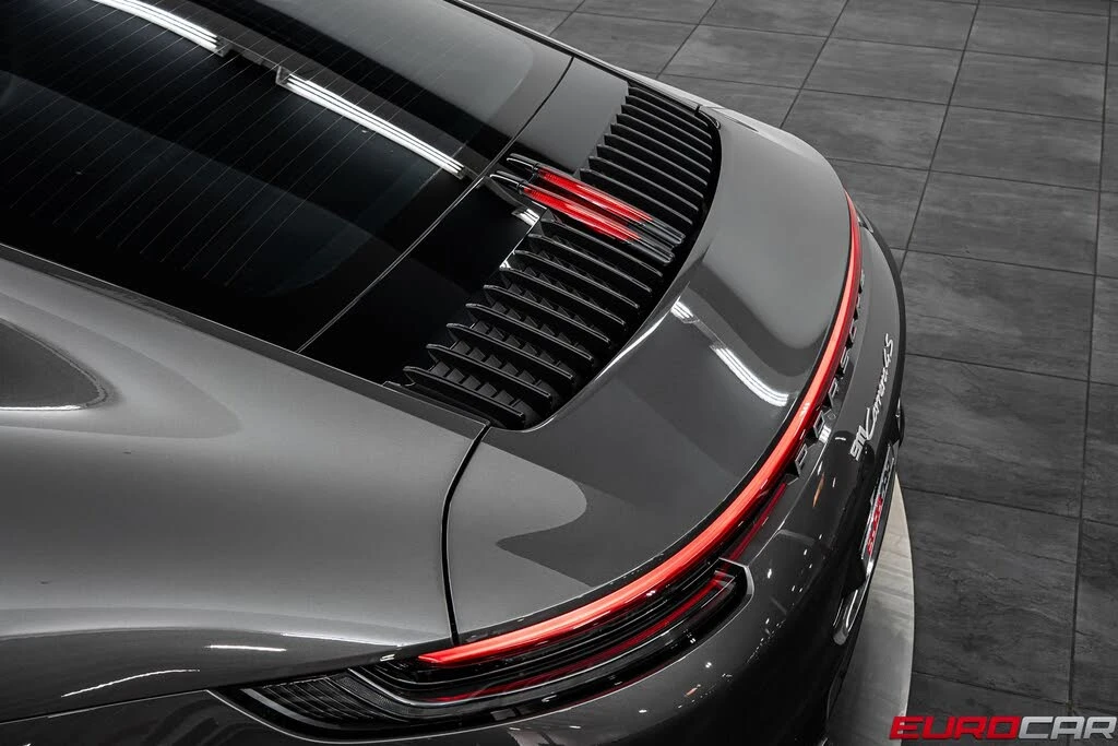 2024 Porsche 992 Carrera 4S - Image 17 of 31