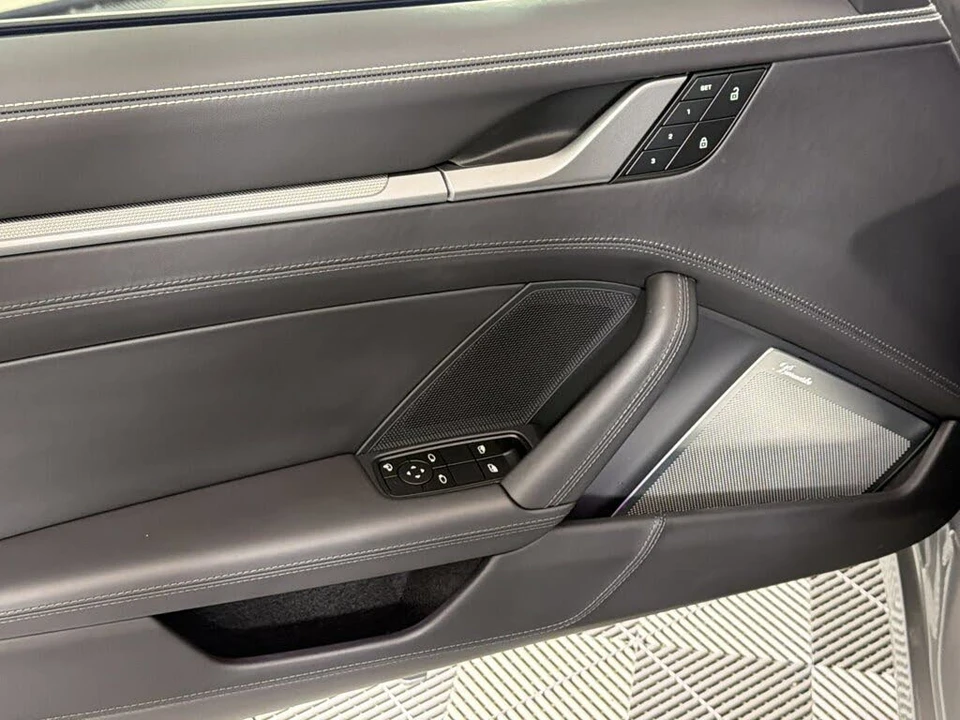 2024 Porsche 992 Carrera 4S - Image 14 of 29