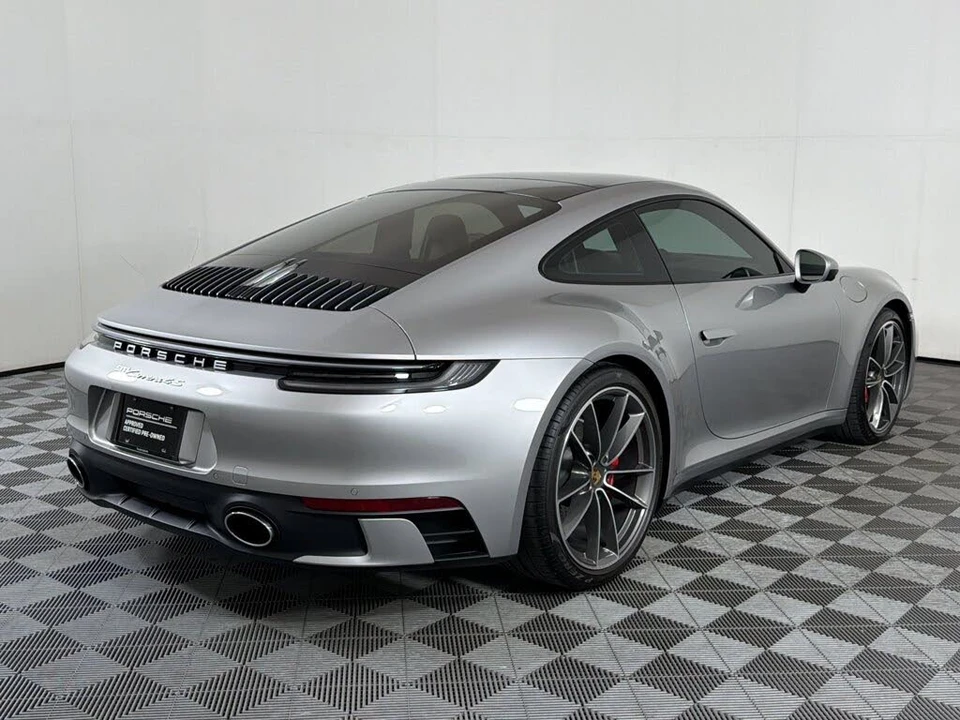 2024 Porsche 992 Carrera 4S - Image 9 of 29