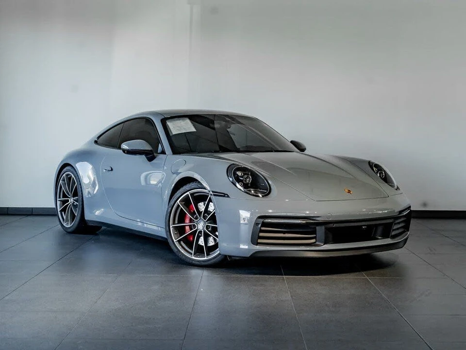 2024 Porsche 992 Carrera 4S - Image 9 of 26