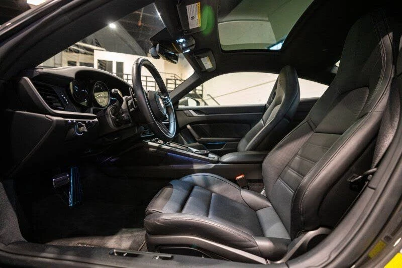 2024 Porsche 992 Carrera 4S - Image 17 of 31