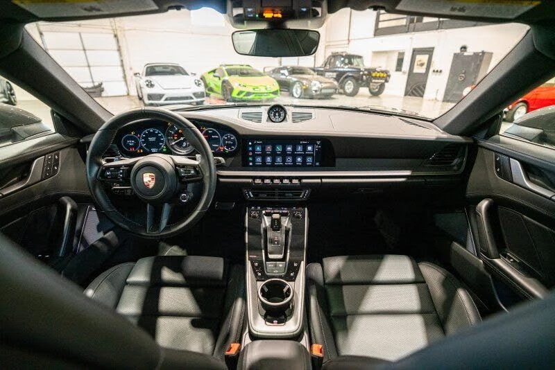 2024 Porsche 992 Carrera 4S - Image 25 of 31