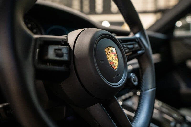 2024 Porsche 992 Carrera 4S - Image 19 of 31