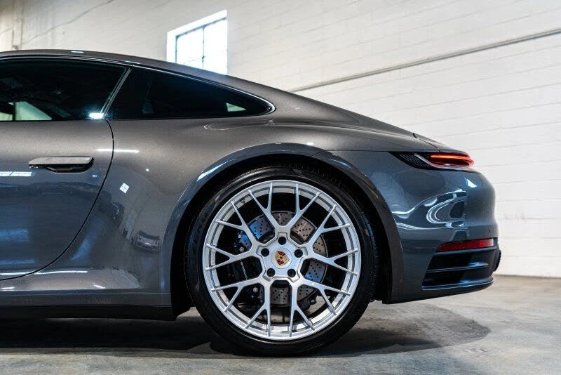 2024 Porsche 992 Carrera 4S - Image 10 of 31