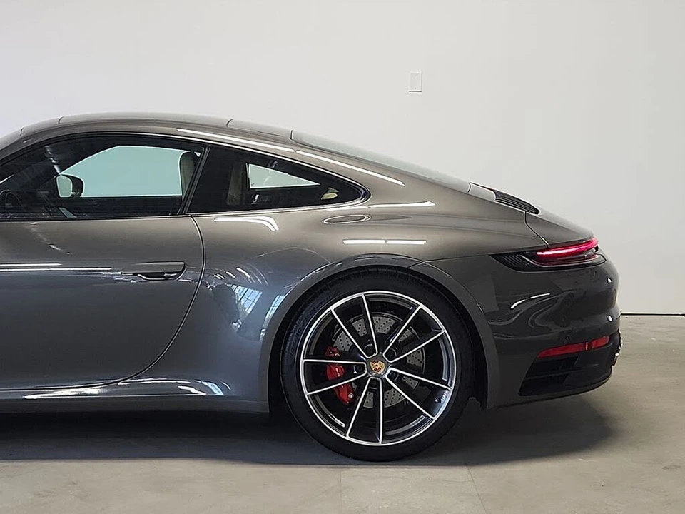 2024 Porsche 992 Carrera 4S - Image 7 of 31