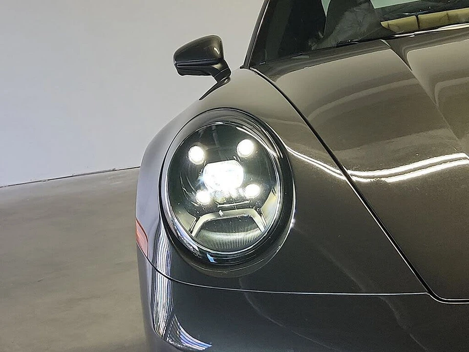 2024 Porsche 992 Carrera 4S - Image 9 of 31