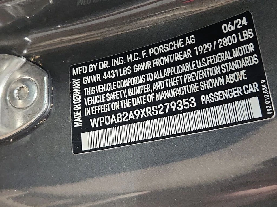 2024 Porsche 992 Carrera 4S - Image 28 of 31