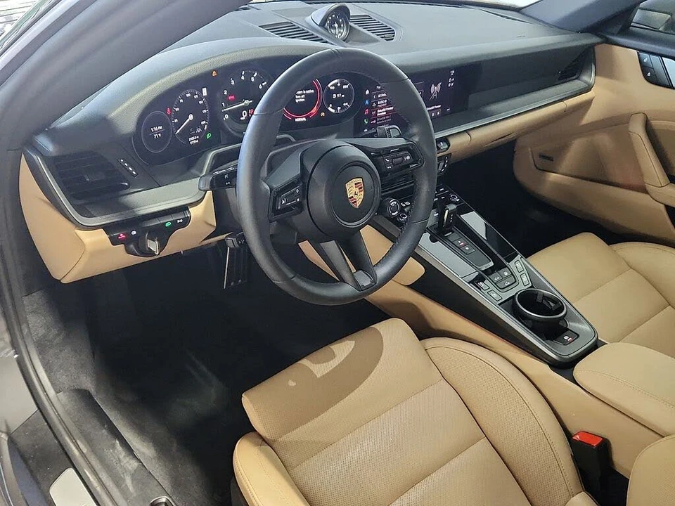 2024 Porsche 992 Carrera 4S - Image 4 of 31