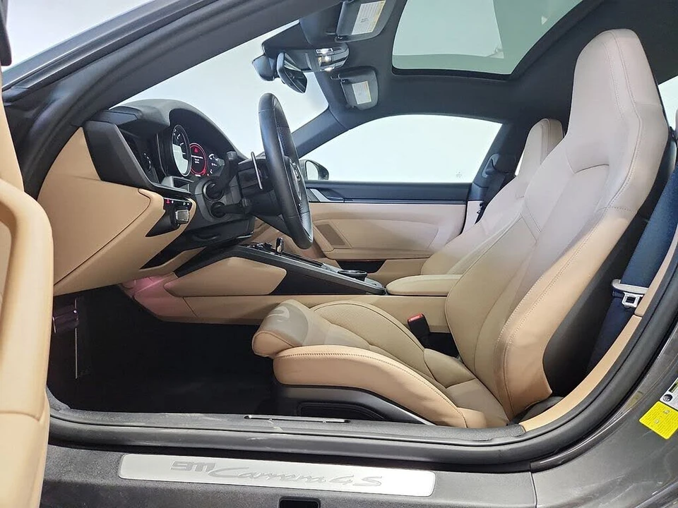 2024 Porsche 992 Carrera 4S - Image 5 of 31