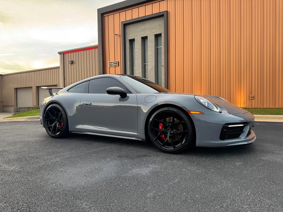 2024 Porsche 992 Carrera 4S - Image 22 of 31