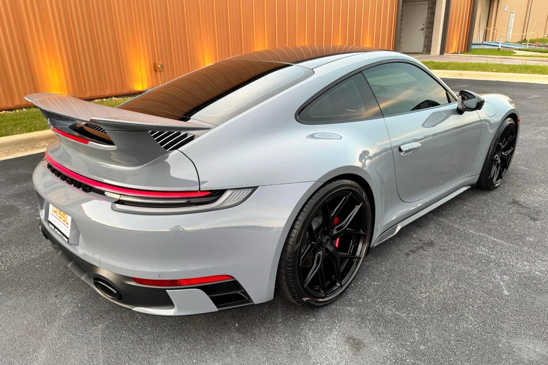 2024 Porsche 992 Carrera 4S - Image 4 of 31