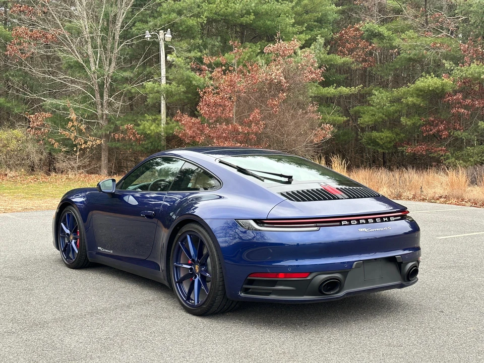 2024 Porsche 992 Carrera S - Image 22 of 31
