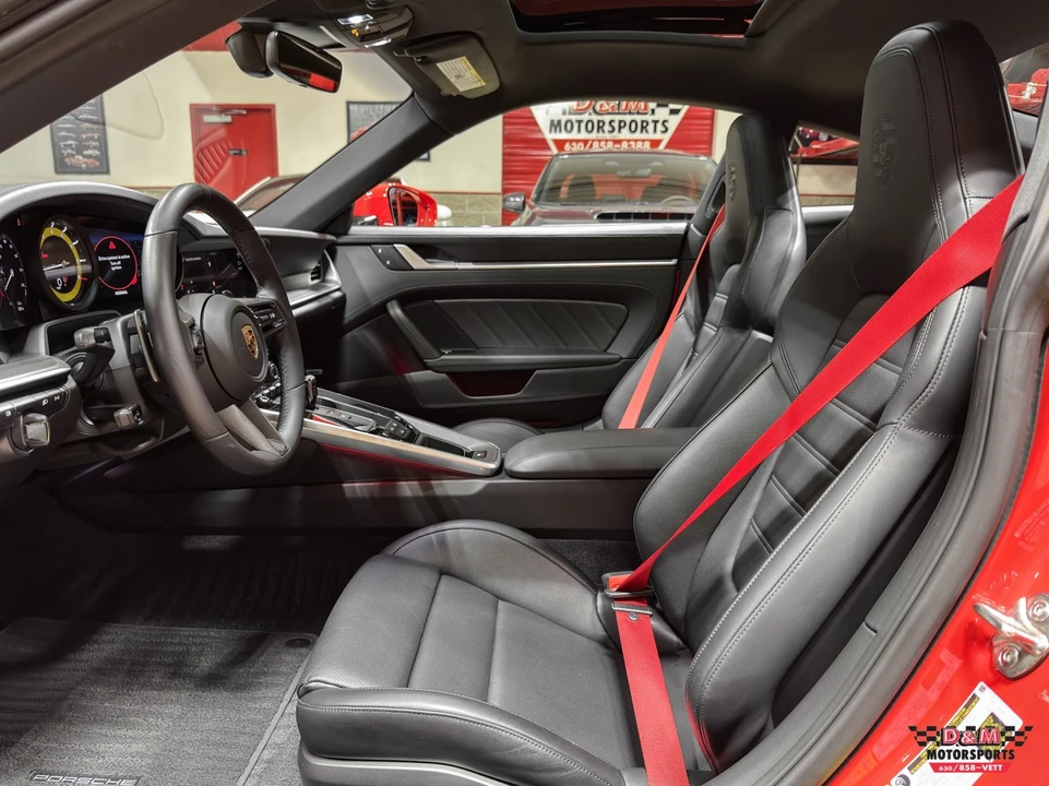 2024 Porsche 992 Carrera 4S - Image 10 of 31