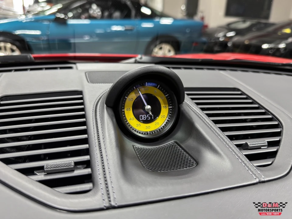 2024 Porsche 992 Carrera 4S - Image 19 of 31