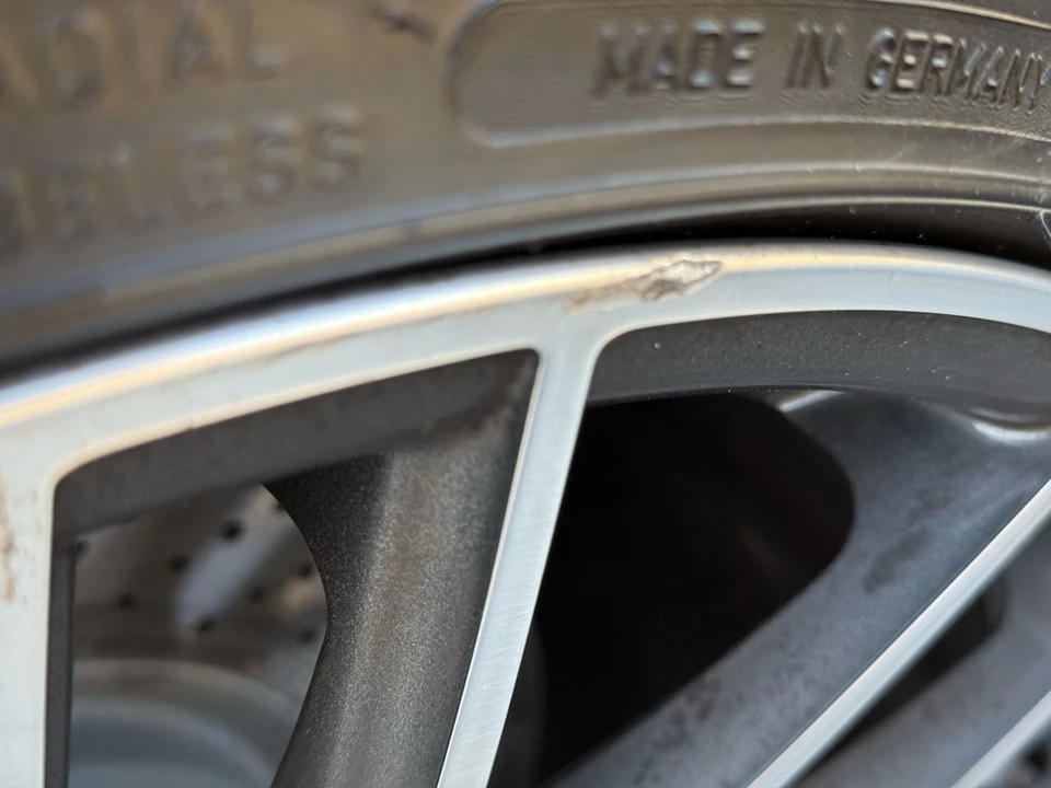 2024 Porsche 992 Carrera 4S - Image 19 of 21