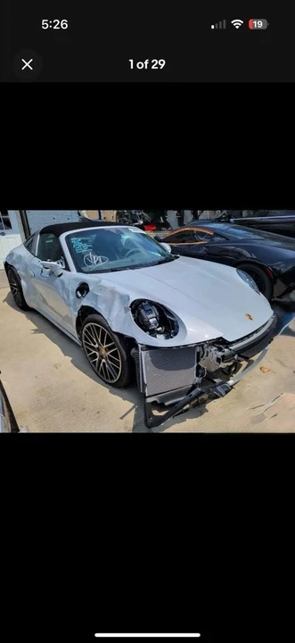 2024 Porsche 992 Carrera 4S - Image 24 of 31