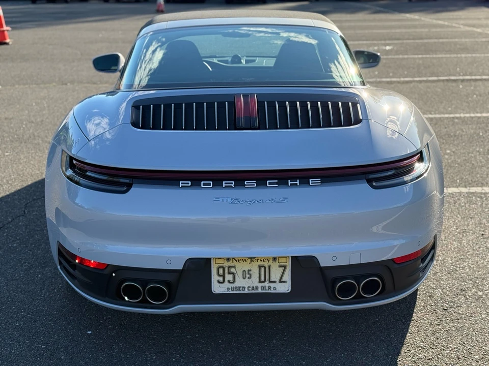 2024 Porsche 992 Carrera 4S - Image 6 of 21