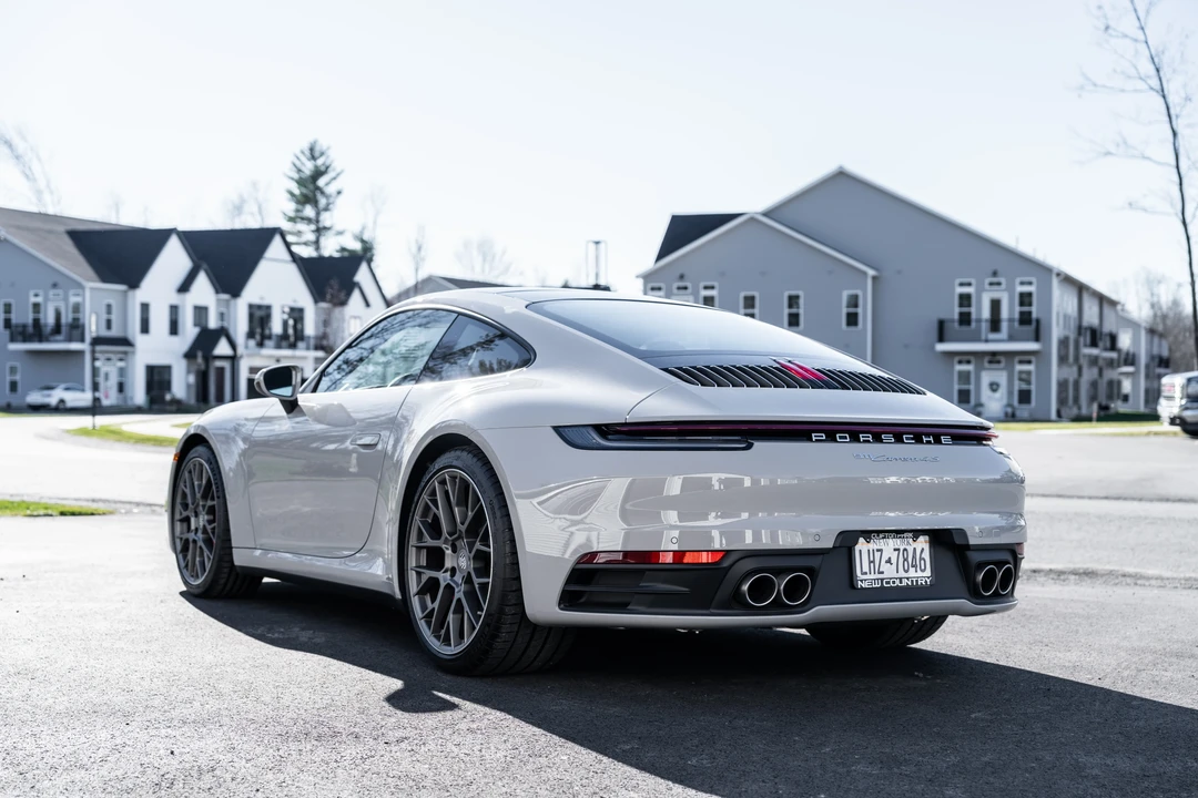 2024 Porsche 992 Carrera 4S - Image 16 of 31