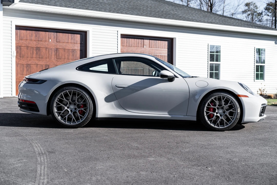 2024 Porsche 992 Carrera 4S - Image 6 of 31