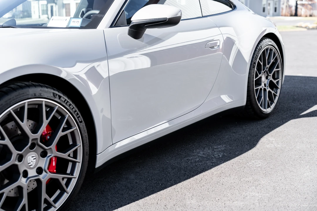 2024 Porsche 992 Carrera 4S - Image 28 of 31