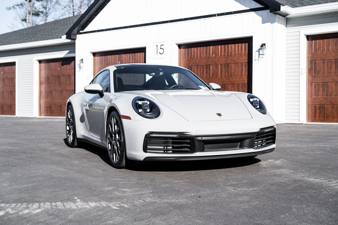 2024 Porsche 992 Carrera 4S - Image 11 of 31