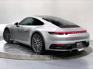 2024 Porsche 911 - Image 17 of 31