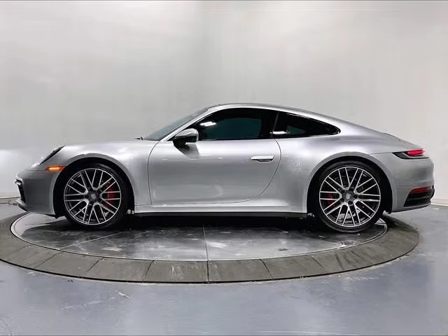 2024 Porsche 911 - Image 11 of 31
