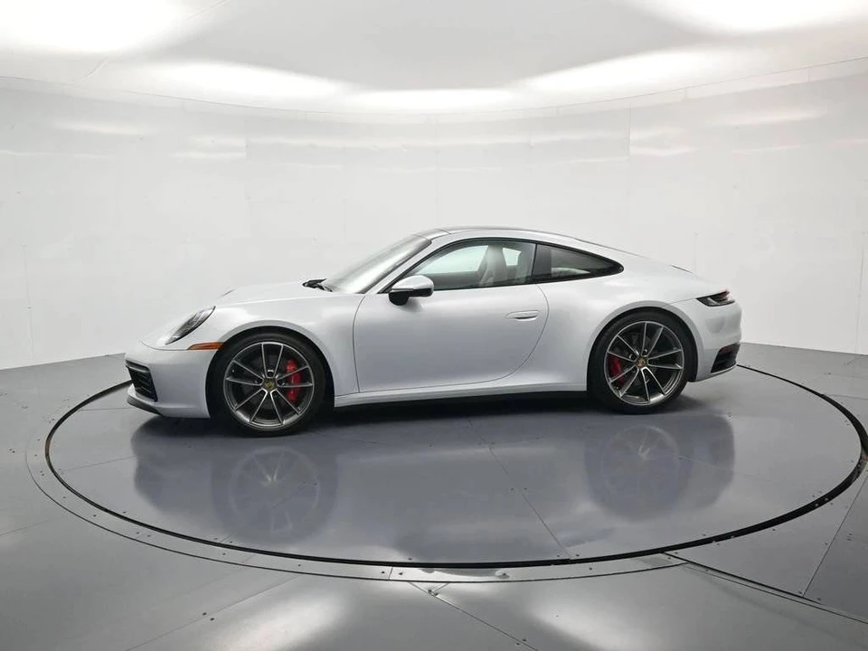2024 Porsche 992 Carrera 4S - Image 2 of 5