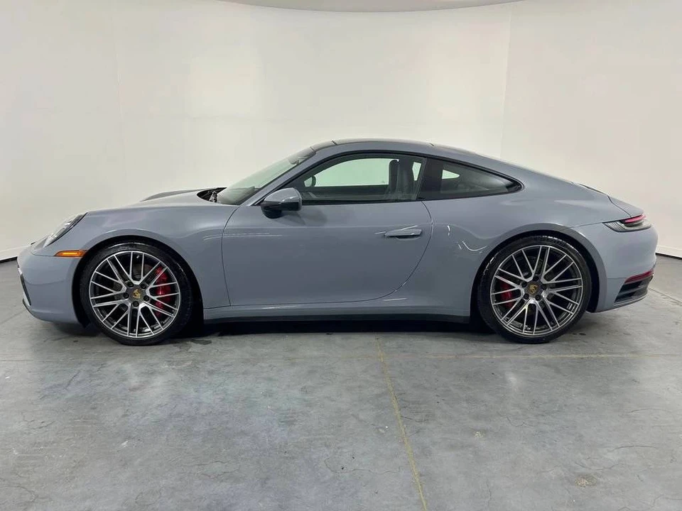 2024 Porsche 992 Carrera 4S - Image 2 of 5