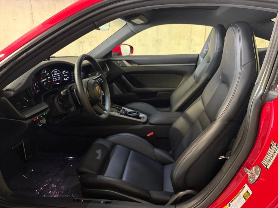 2024 Porsche 992 Carrera 4S - Image 4 of 5
