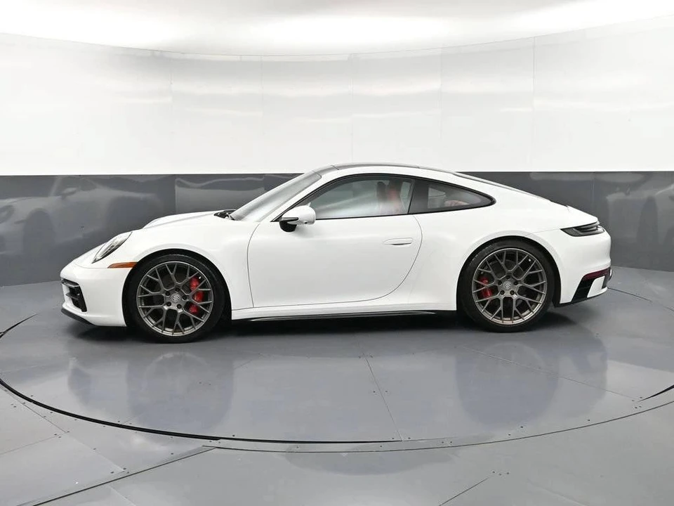 2024 Porsche 992 Carrera 4S - Image 2 of 5